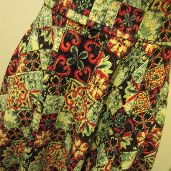 LULAROE dress with skater skirt, size MED, NWT - Picture 2 of 5
